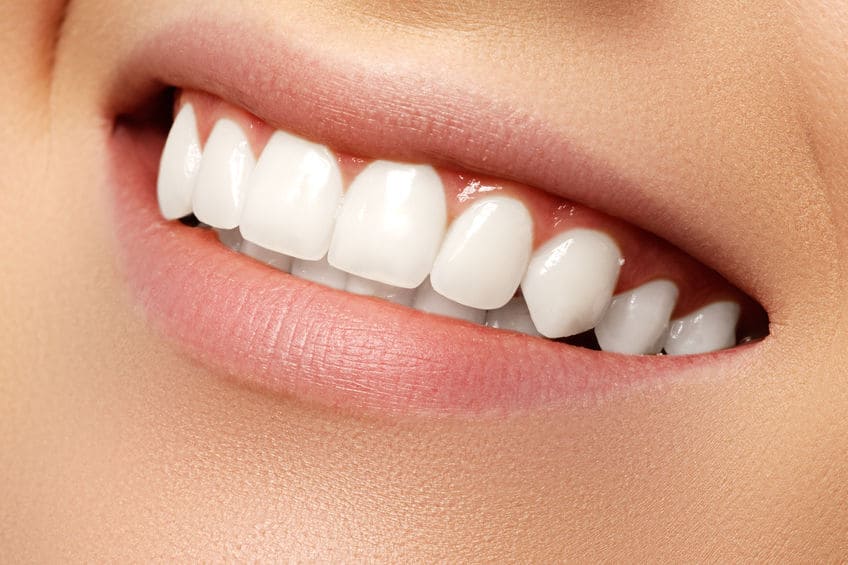 עיצוב השיניים ושיפור החיוך